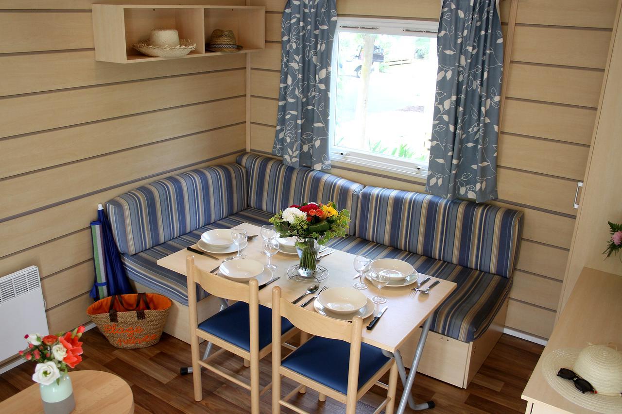 Camping Resort Les Champs Blancs Agde Esterno foto