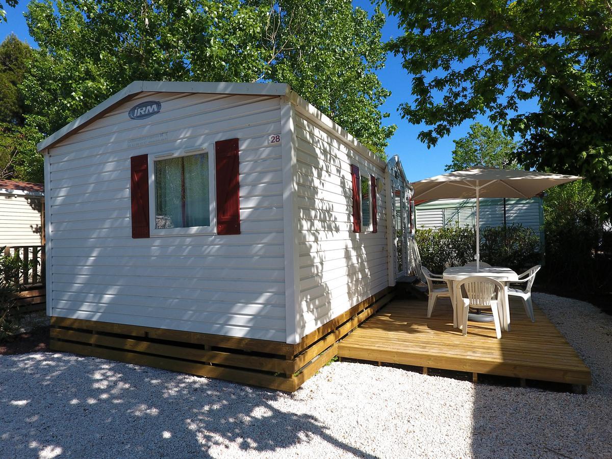 Camping Resort Les Champs Blancs Agde Esterno foto